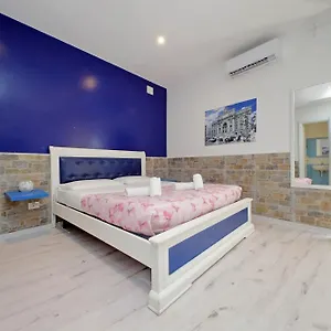 Appartamento Lucky Domus Appio