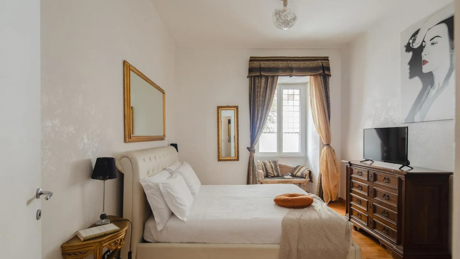 Bed & Breakfast B&B Ibiscus Rome Italy
